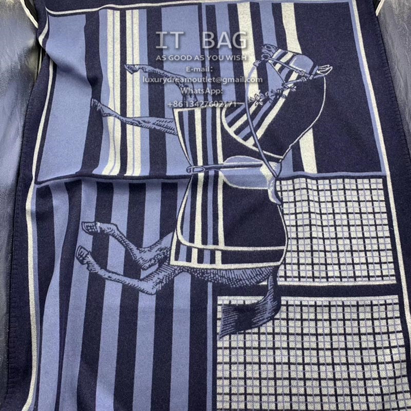 Couvertures Nouvelles plaid marine 5